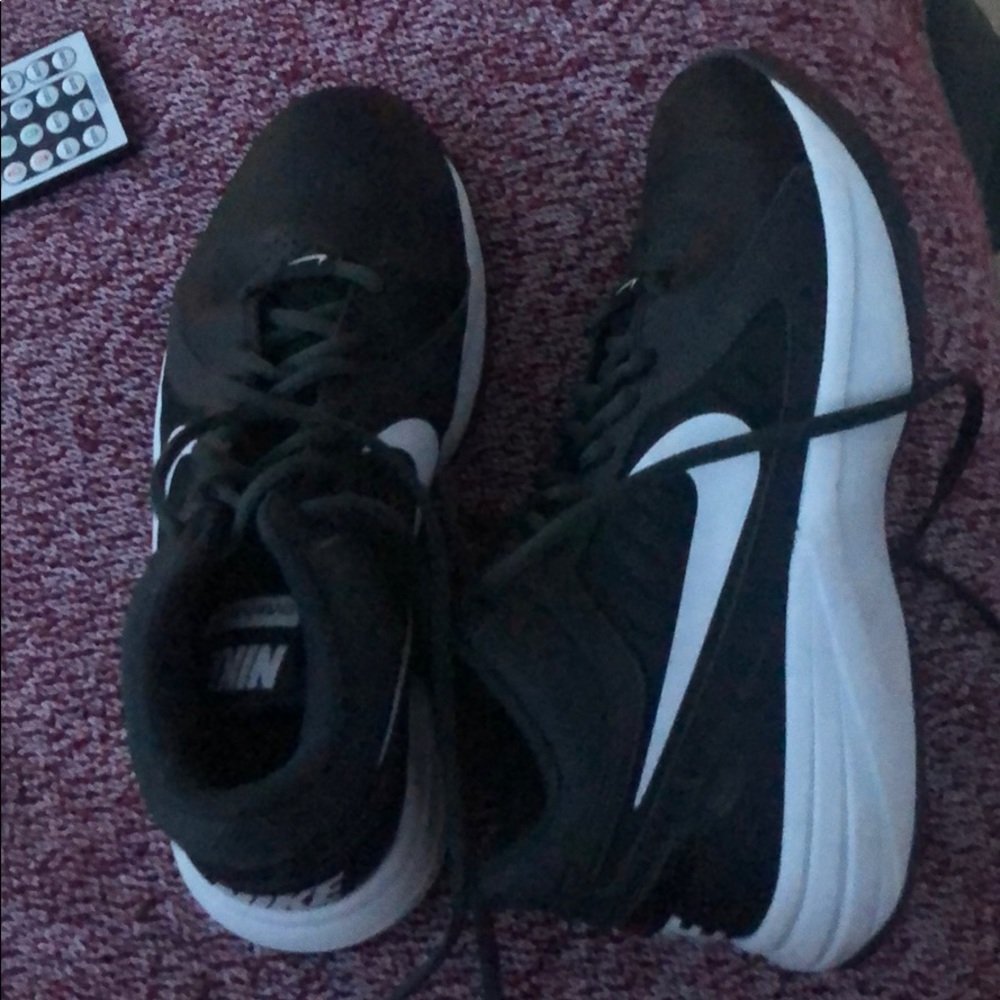 nike basketball shoes